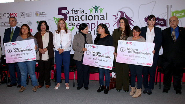 FOTO_AMALIA_GARCIA_MEDINA_Inauguracion de la Quinta Feria Nacional de Empleo para Mujeres_09032017_PORTADA_02_.bmp