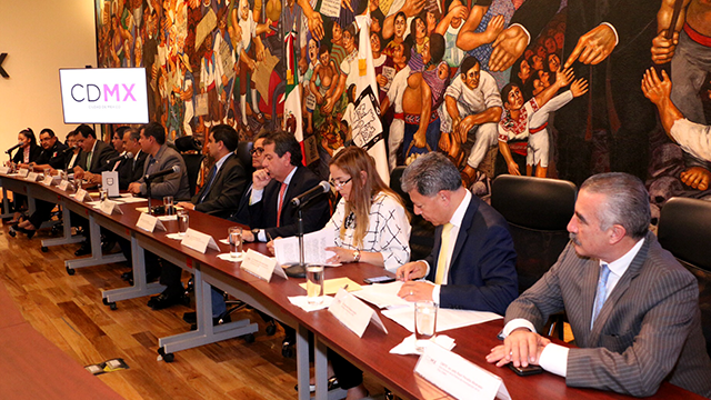 FOTO_CLAUDIA_LUENGAS_ESCUDERO_Conferencia con el Jefe de Gobierno_27072018_GALERIA_04.bmp